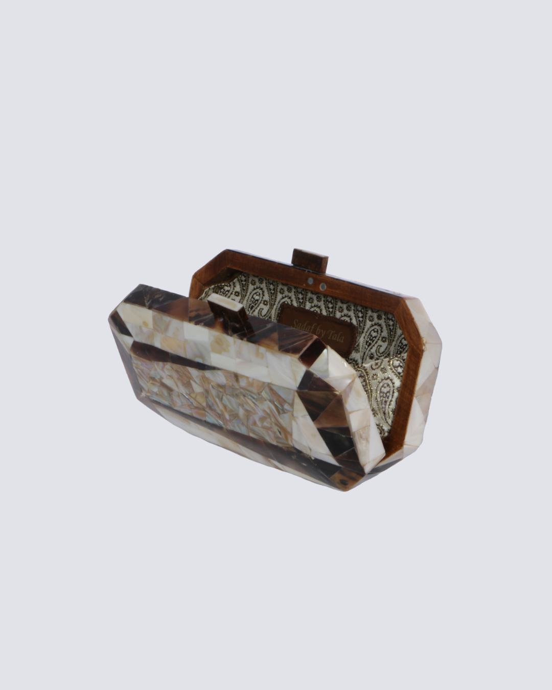 White And Brown Diamond