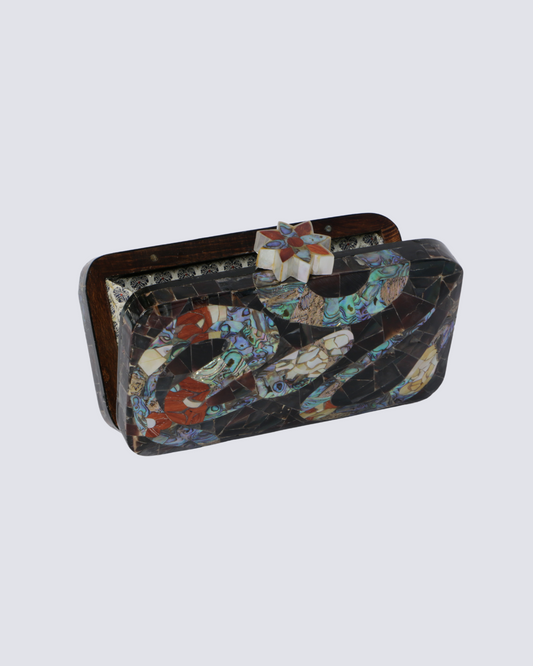 Snake Clutch